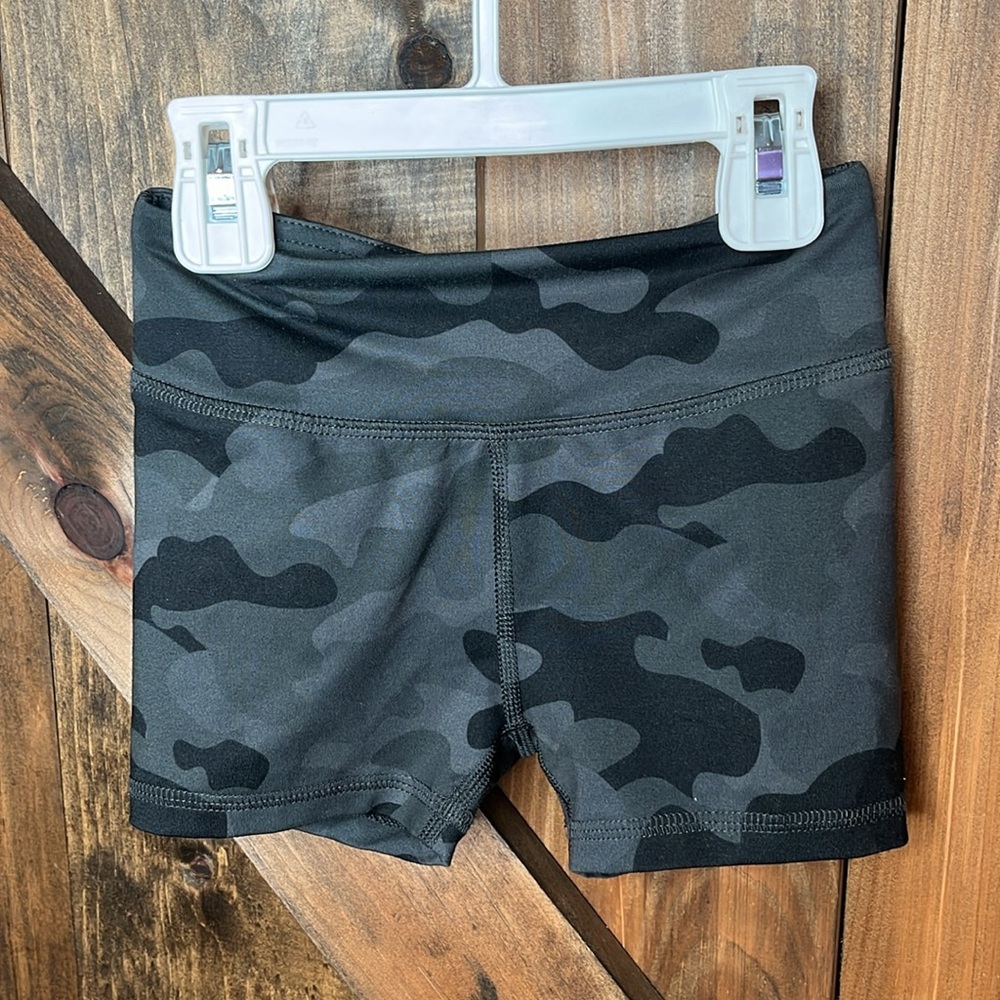 DSG Black camouflage sport short